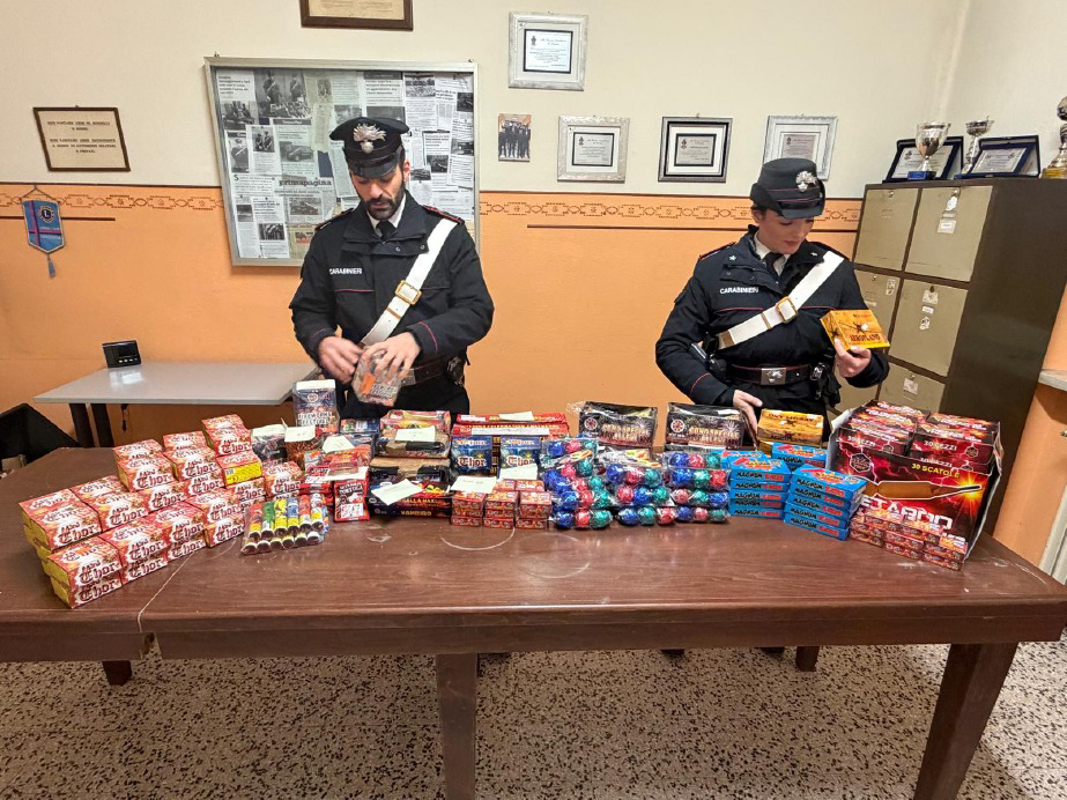 Dal territorio - Sequestrati fuochi d'artificio