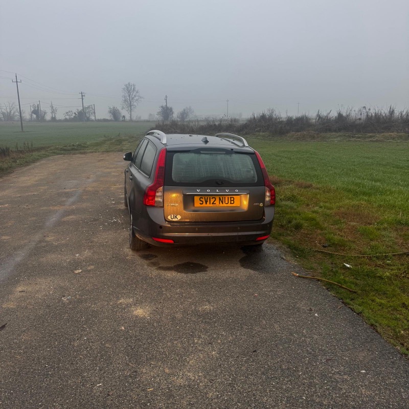 Camisano - Auto abbandonata