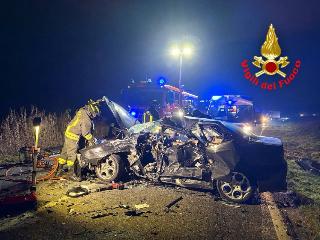 Spino d'Adda - Schianto fra due auto