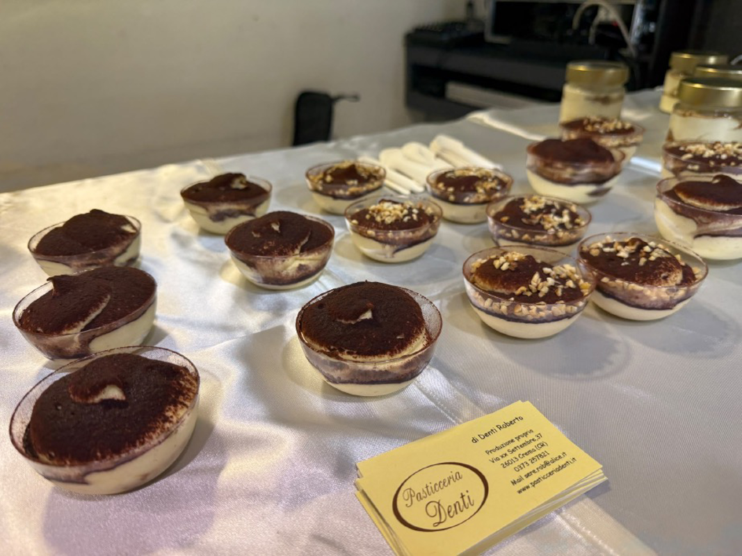 Crema - Il tiramisù, secondo sei pasticcieri
