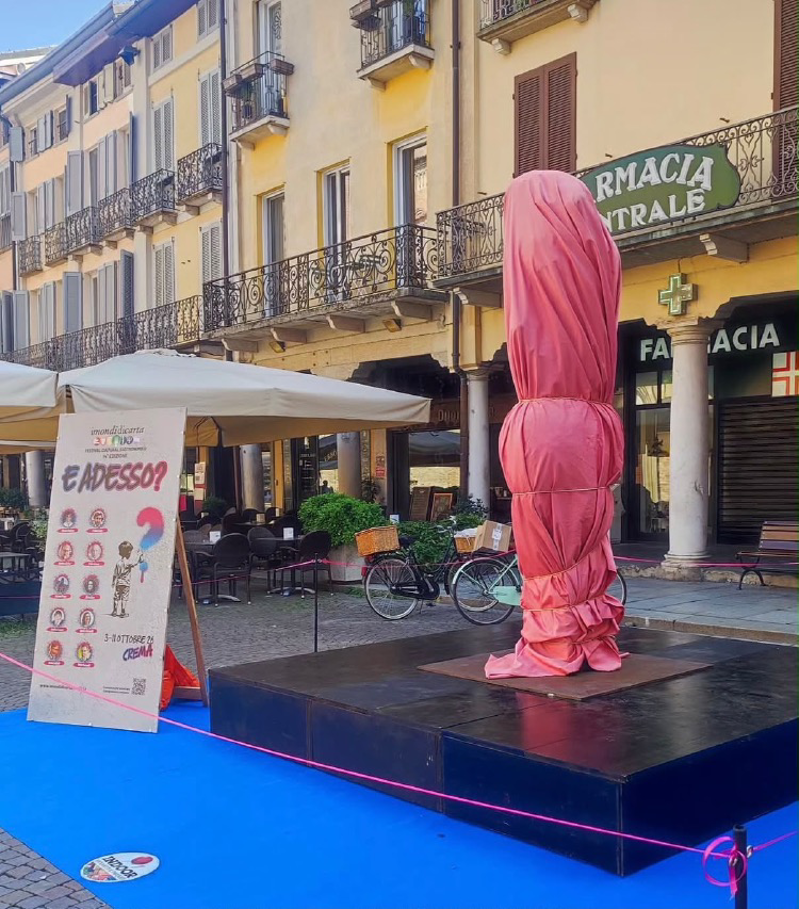Crema - Via ai Mondi di carta