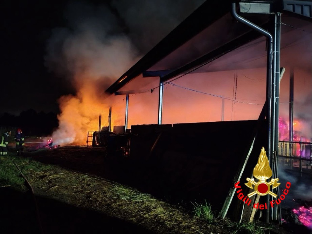 Scannabue - Fuoco alla cascina