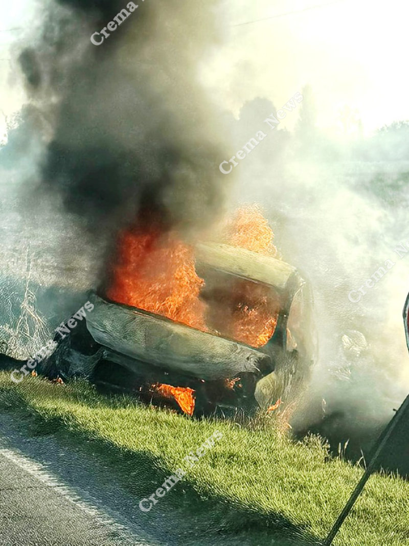 Soncino - Fuori strada e incendio