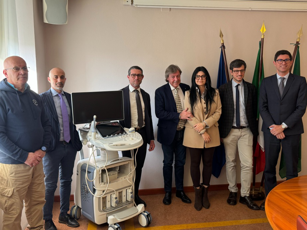Crema - Ecografo per l’ospedale