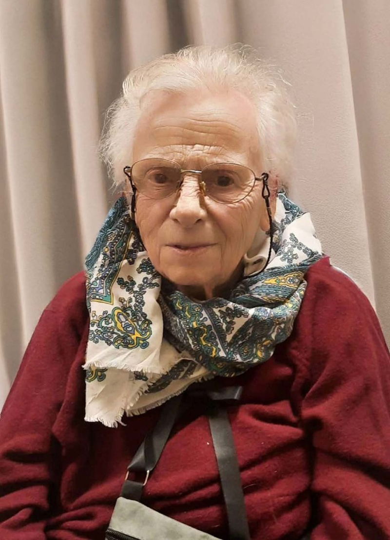 Necrologio di Maddalena (Nina) Ferrari
ved. Barbaglio
di anni 94 - Crema News: i necrologi del giorno