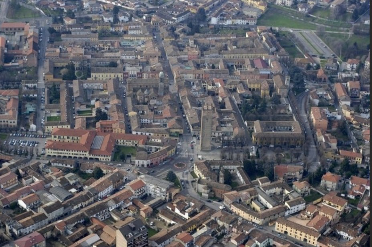 Castelleone - Nasce il distretto del commercio 