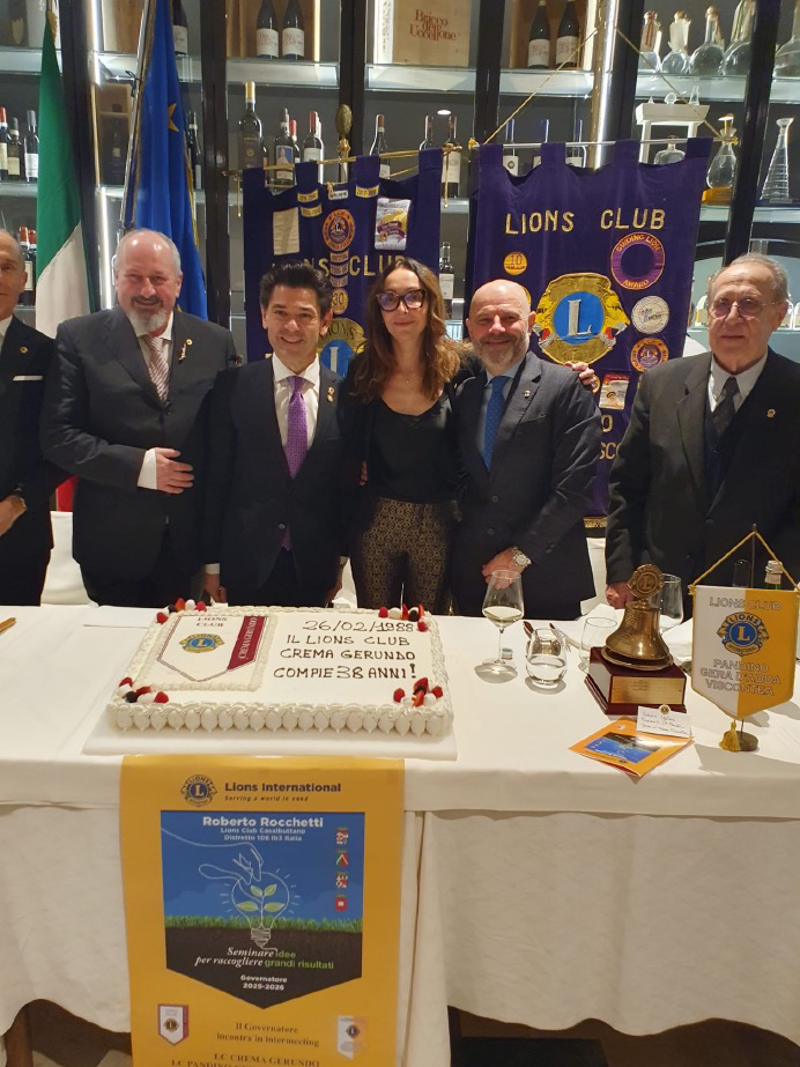 Crema - Auguri ai lions