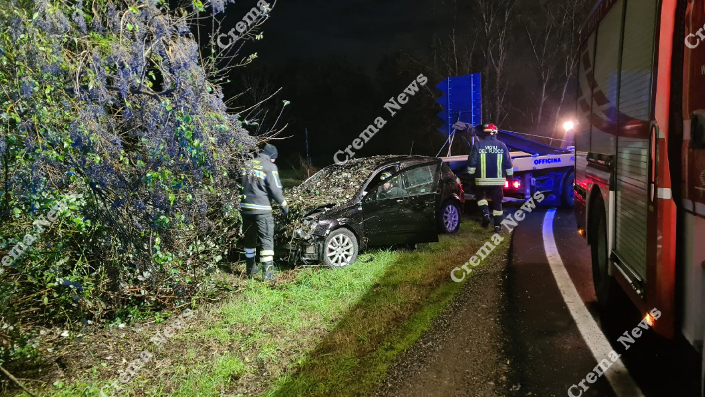 Crema - Contro un muro