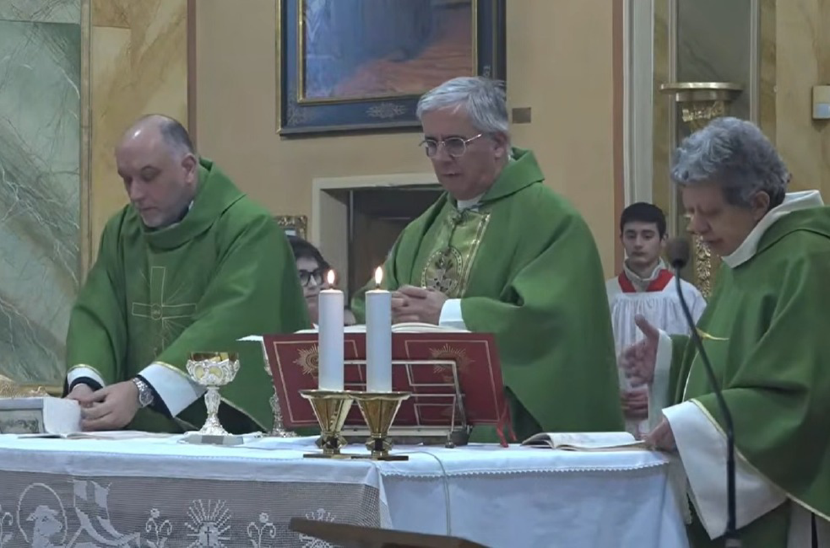 Trigolo - Il vescovo Napolioni in visita pastorale 