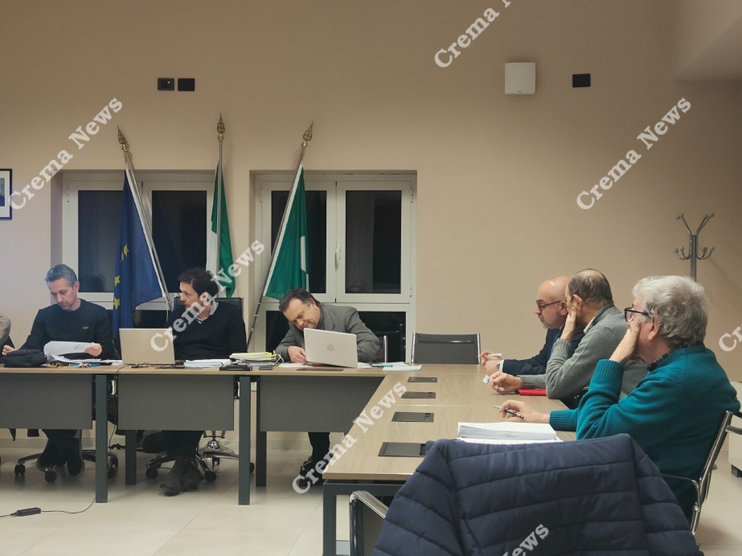 Vailate - Sì alla nuova strada, no ai mezzi pesanti