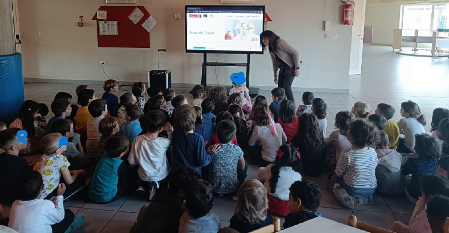 Crema - Tea time party