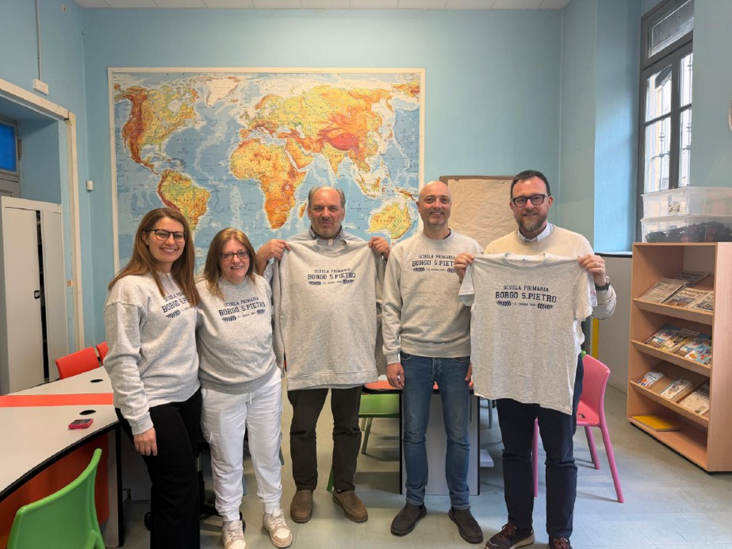 Crema - Una maglietta ti finanzierà