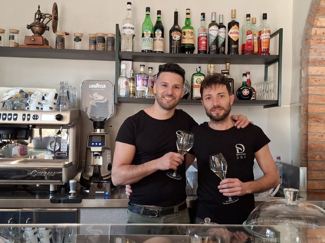 Castelleone - L'ex bar del Santuario diventa Bistrot