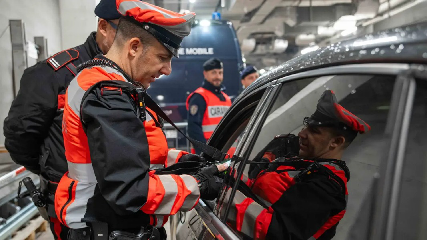 Bagnolo - Tossico alla guida