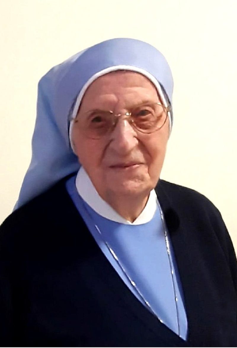 Necrologio di Suor Fernanda Rentini
Suore della Divina Provvidenza
di anni 104 - Crema News: i necrologi del giorno
