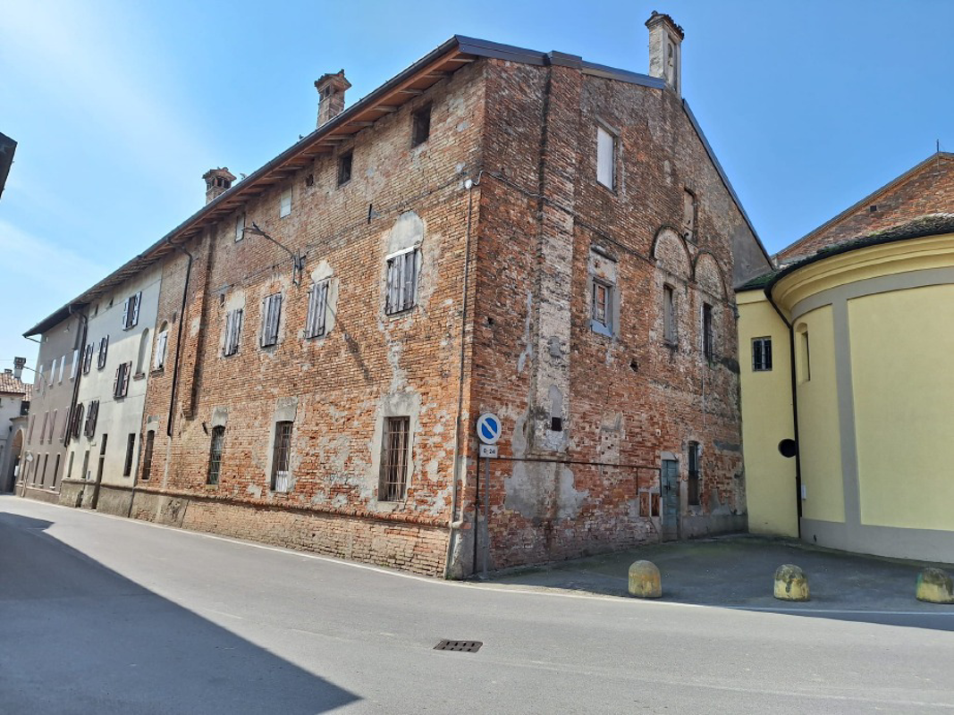 Madignano - Asfalto in due vie