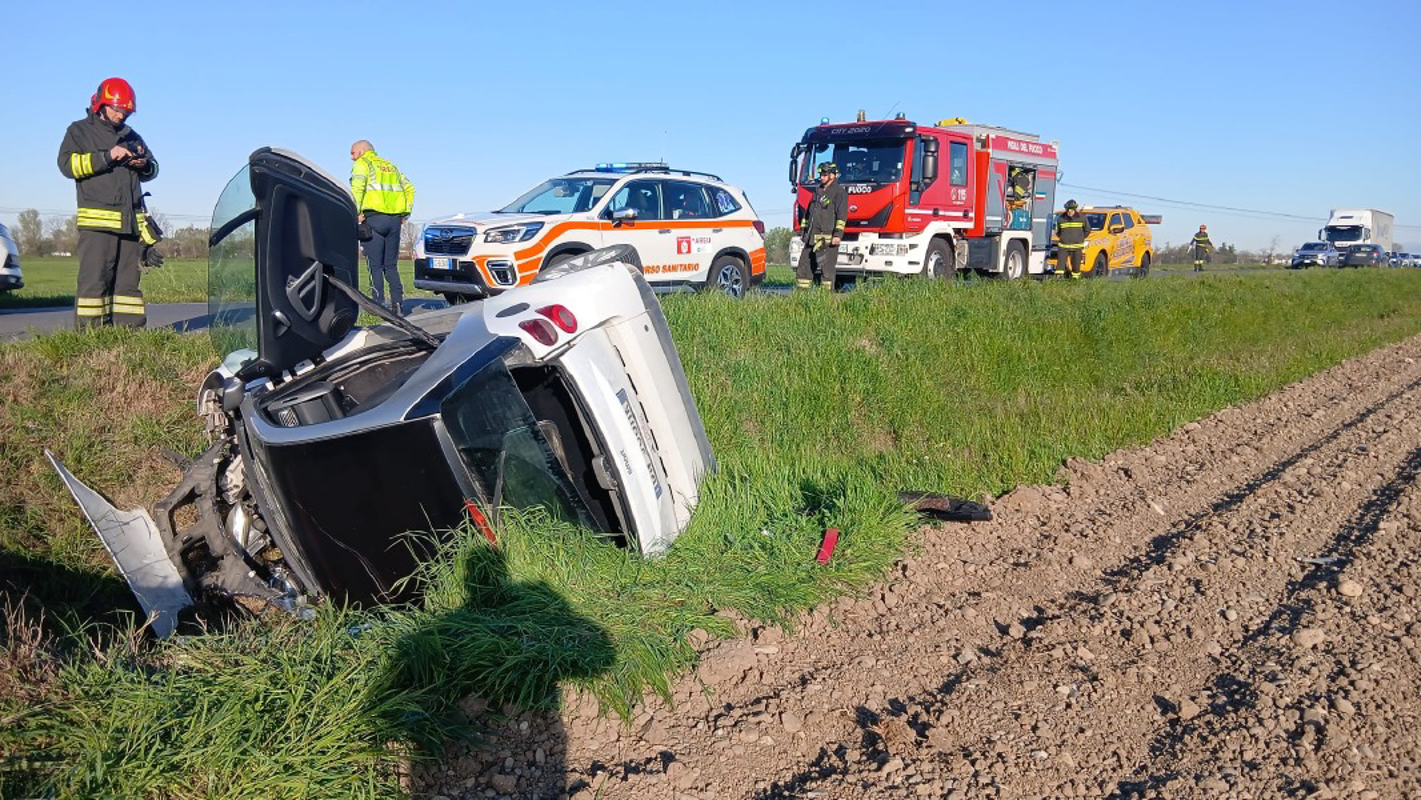 Agnadello - Fuoristrada, due ferite 