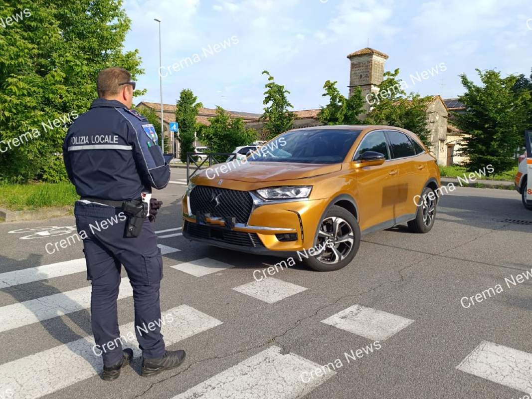 Crema - Studentessa investita sulle strisce