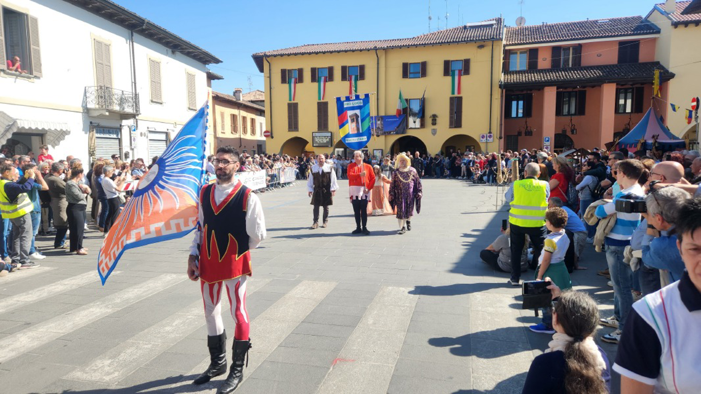 Dal territorio - Bene la festa medievale