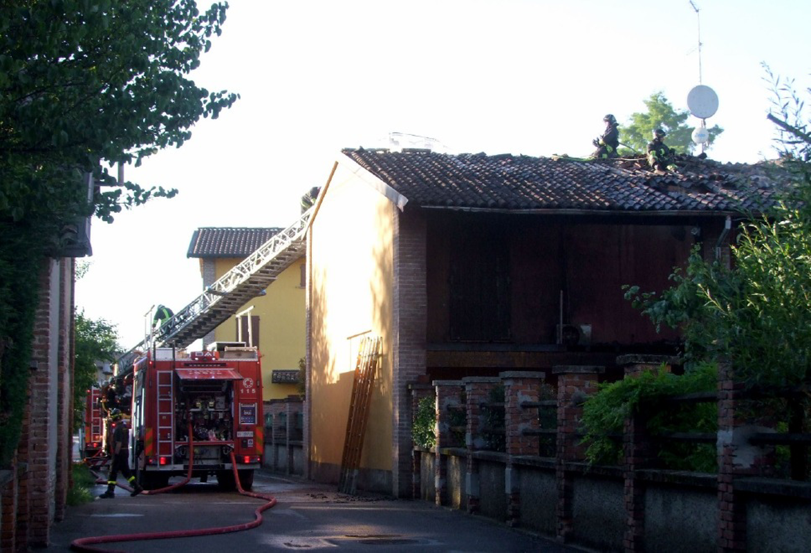 Pandino - Alloggio comunale per la famiglia vittima dell'incendio