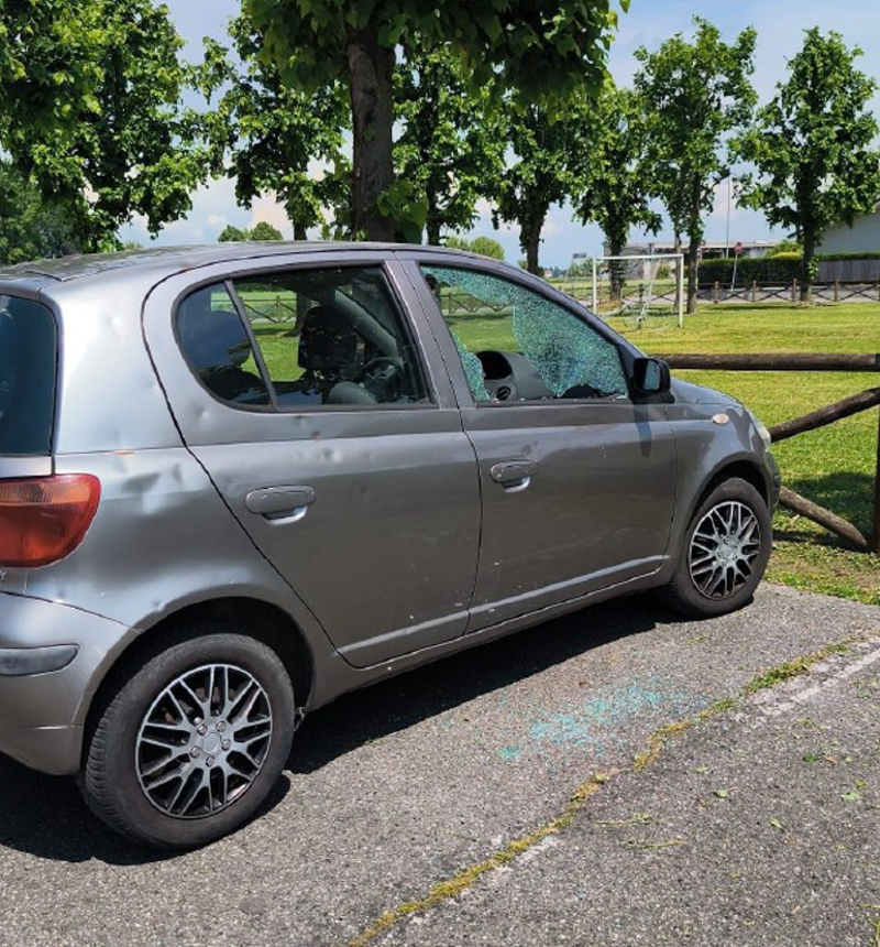 Casaletto Vaprio - Vandalismi ai danni di due auto 