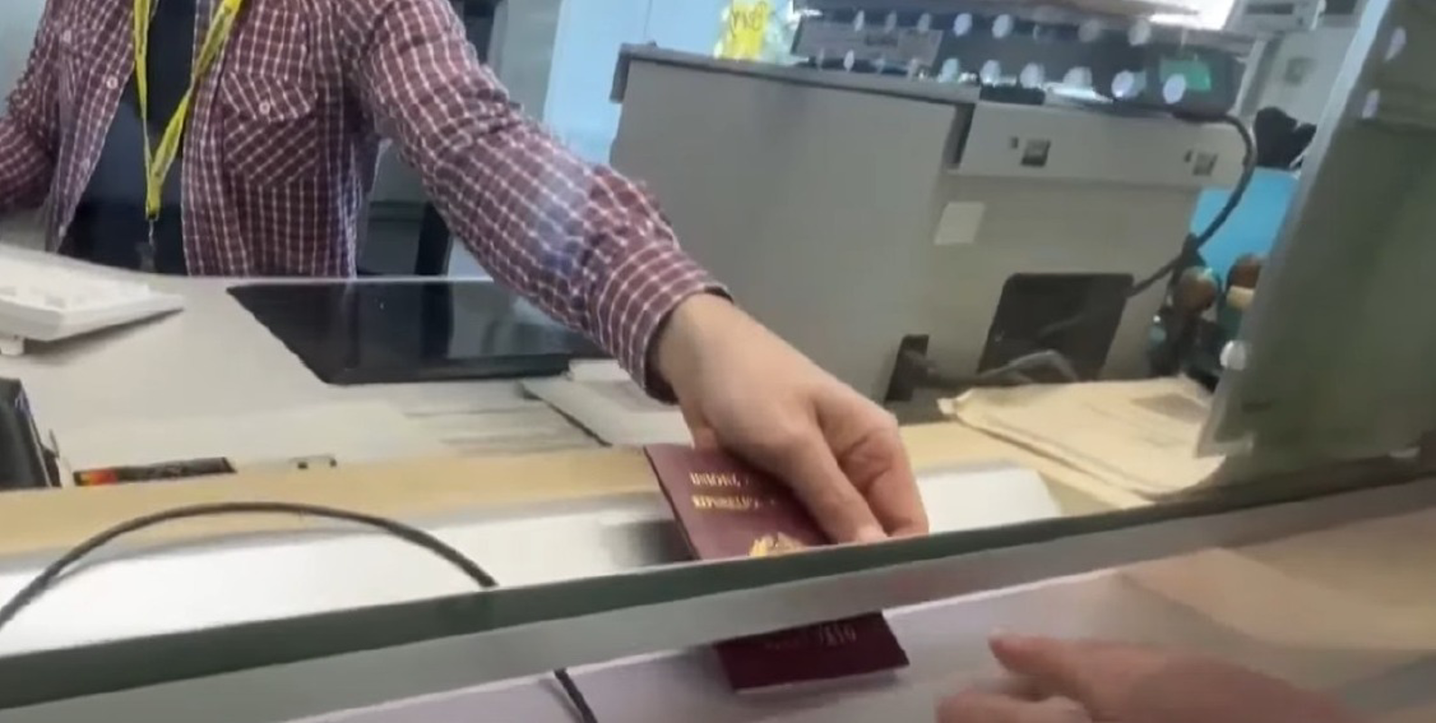 Castelleone - Passaporto in posta