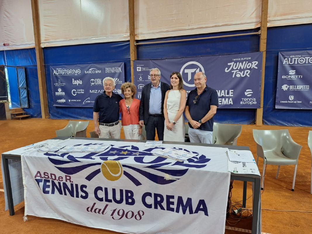 Tennis - Venti Paesi al torneo internazionale