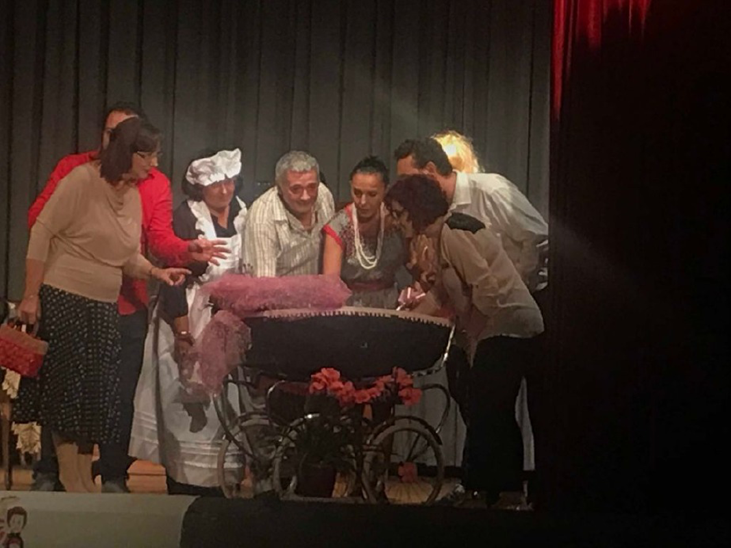 Capergnanica - Tre atti a teatro