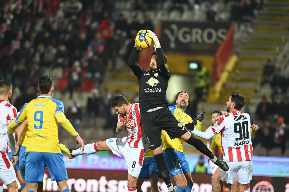Calcio - Salvezza col fiatone