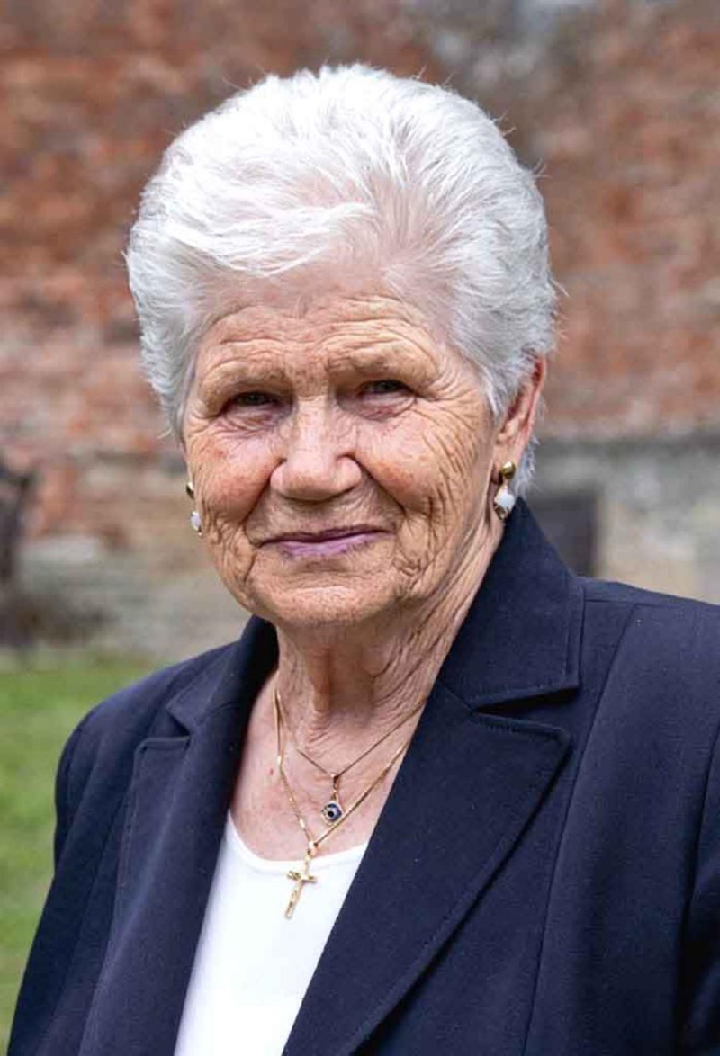 Necrologio di Jole Bertoli (Maria
ved. Stellari
di anni 94 - Crema News: i necrologi del giorno