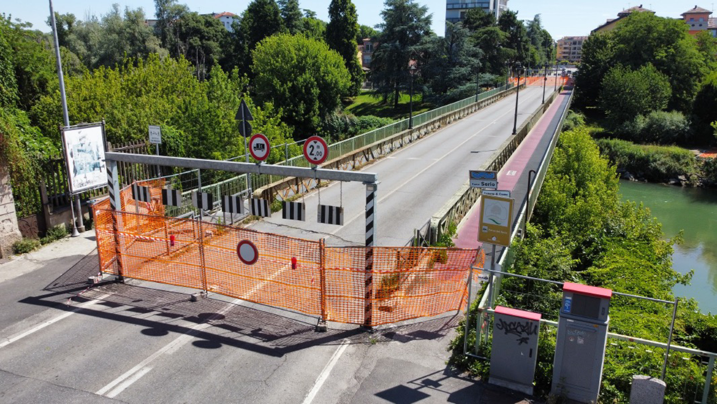 Crema - Chiusura del ponte, interviene Confcommercio