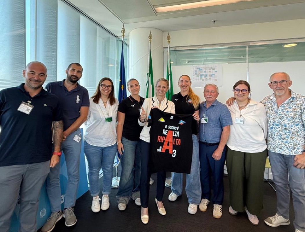 Volley A3 - Applauso in Regine