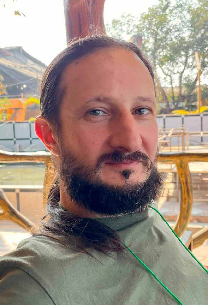 Necrologio di Paolo Roderi
di anni 47 - Crema News: i necrologi del giorno