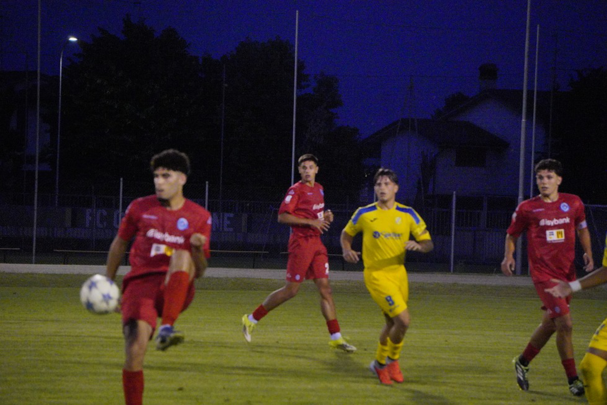 Calcio - Trofeo Dossena, derby in semifinale