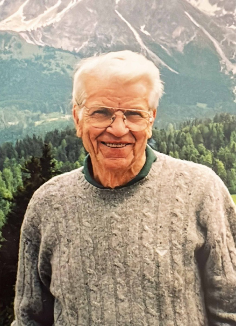 Necrologio di Giovanni (Gianni) Inzoli
di anni 91 - Crema News: i necrologi del giorno