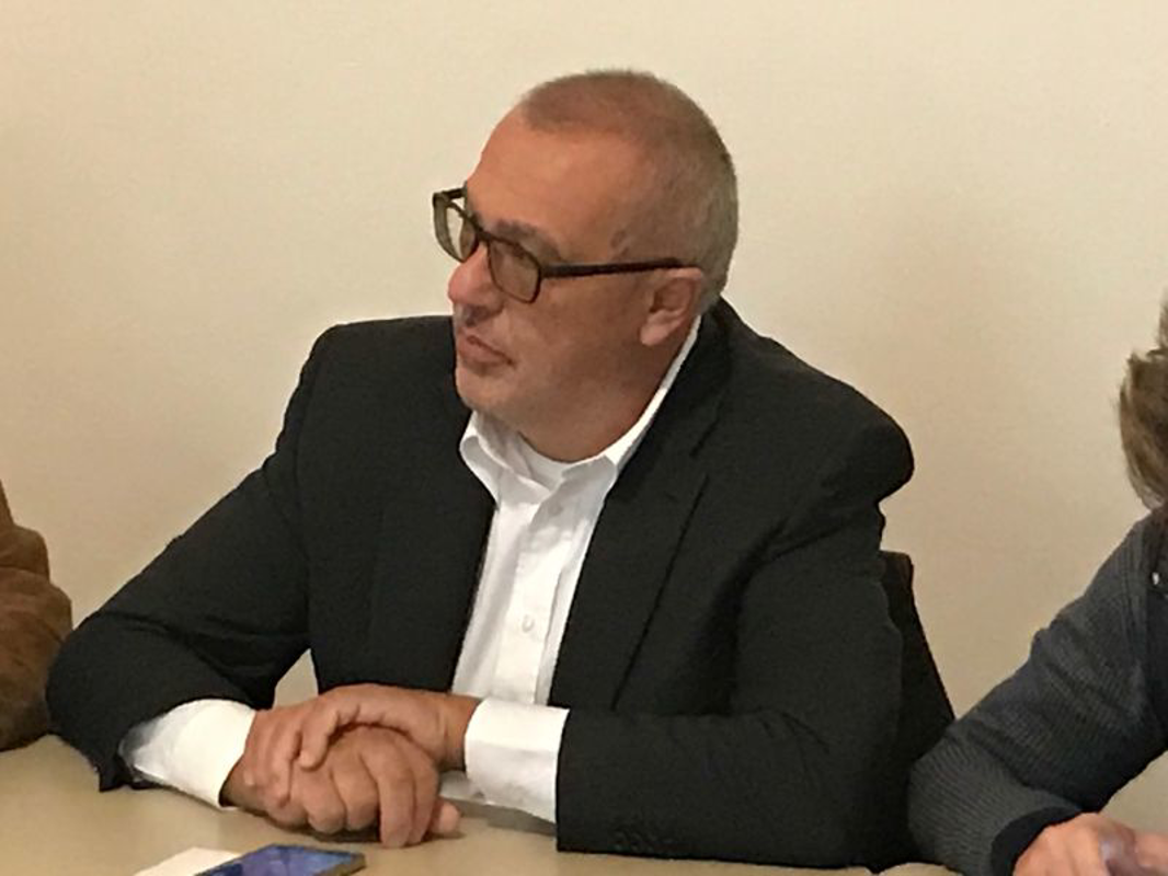 Crema - Botta e risposta sul commercio