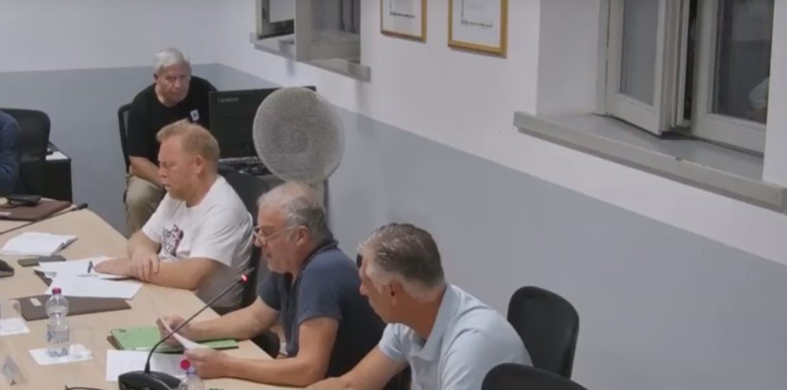Spino - Decoro pubblico, sì alla mozione 