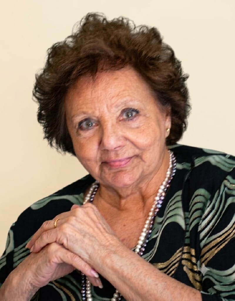 Necrologio di Cesarina (Rina) Zilli
ved. Cappelletti
di anni 84 - Crema News: i necrologi del giorno
