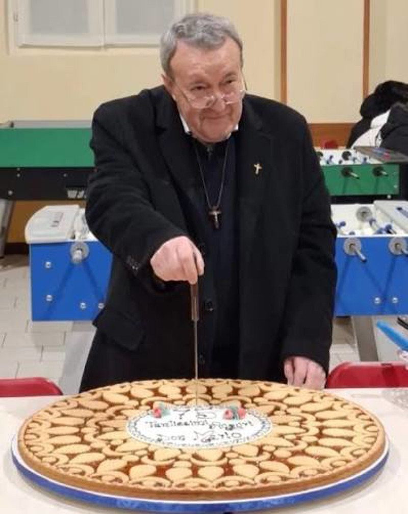 Bagnolo - Saluto a don Mario