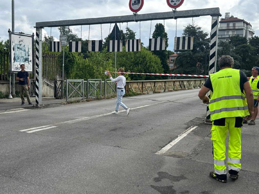 Crema - Il ponte resta chiuso: per tutti