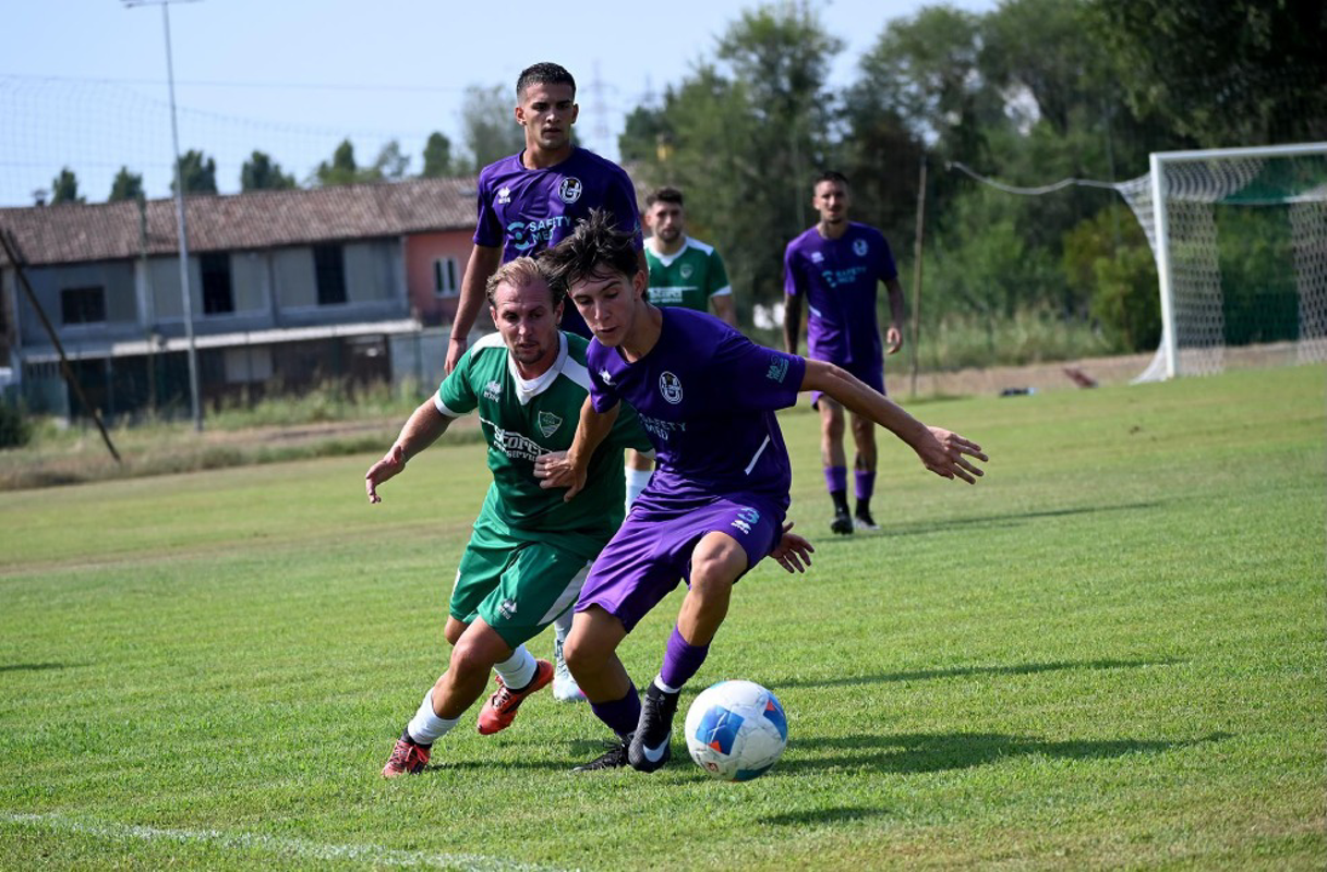 Calcio - Crema, esordio in casa