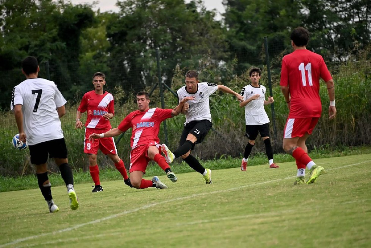Calcio - Crema, rimandato