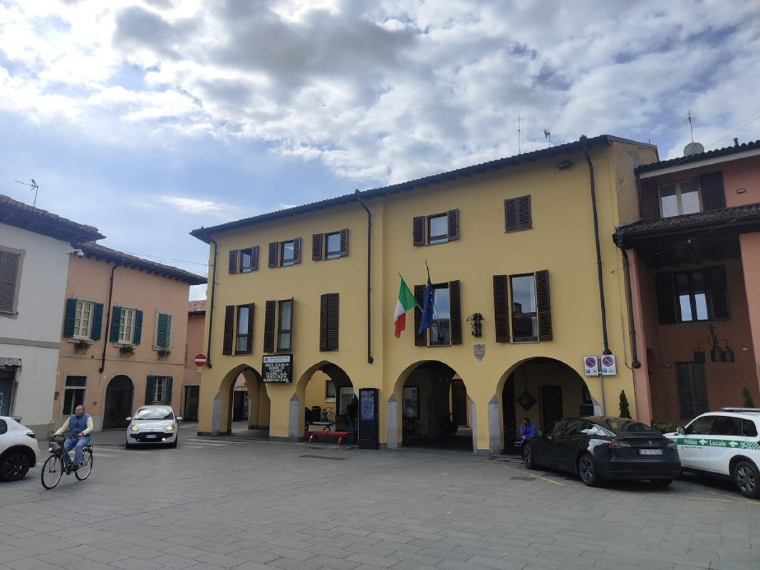 Rivolta d'Adda - Fondazione ex Eca, Rivolta Dinamica attacca la maggioranza 