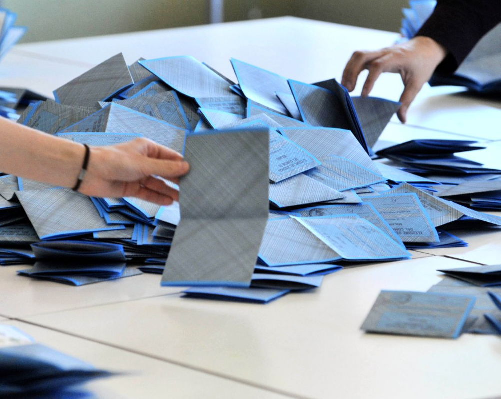 Crema- Al voto, al voto 